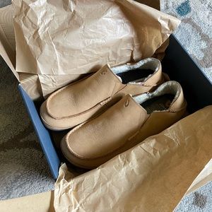 Men’s Olukai Kipuka Hulu Slippers